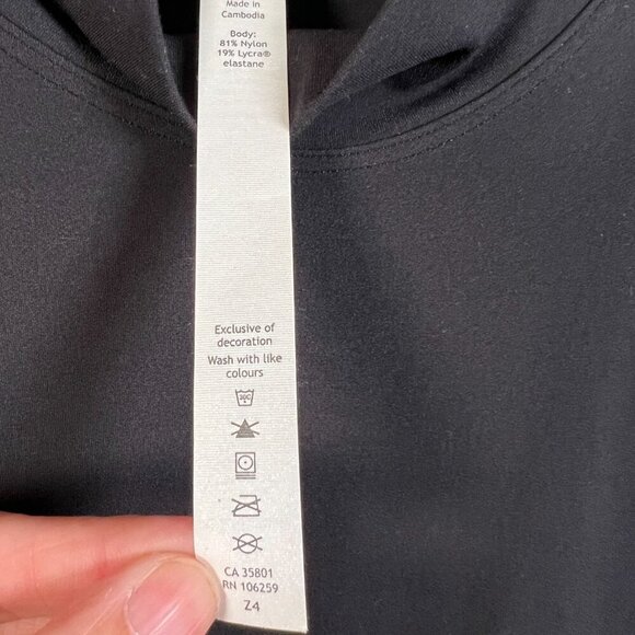 Lululemon Gone for the Week Dress Size 4 Minimal Travel Athleisure Black Comfy - Picture 9 of 9